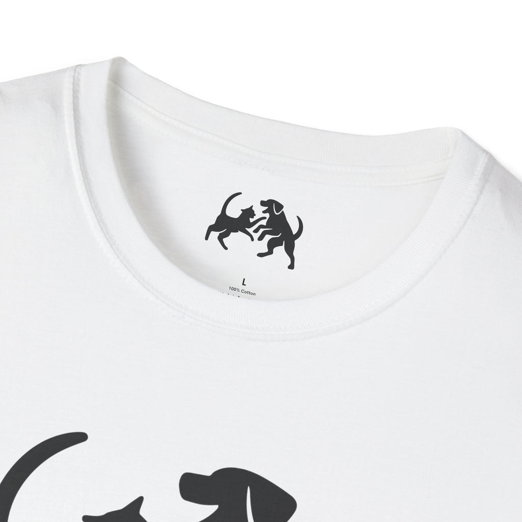 Cat and dog fight T-Shirt