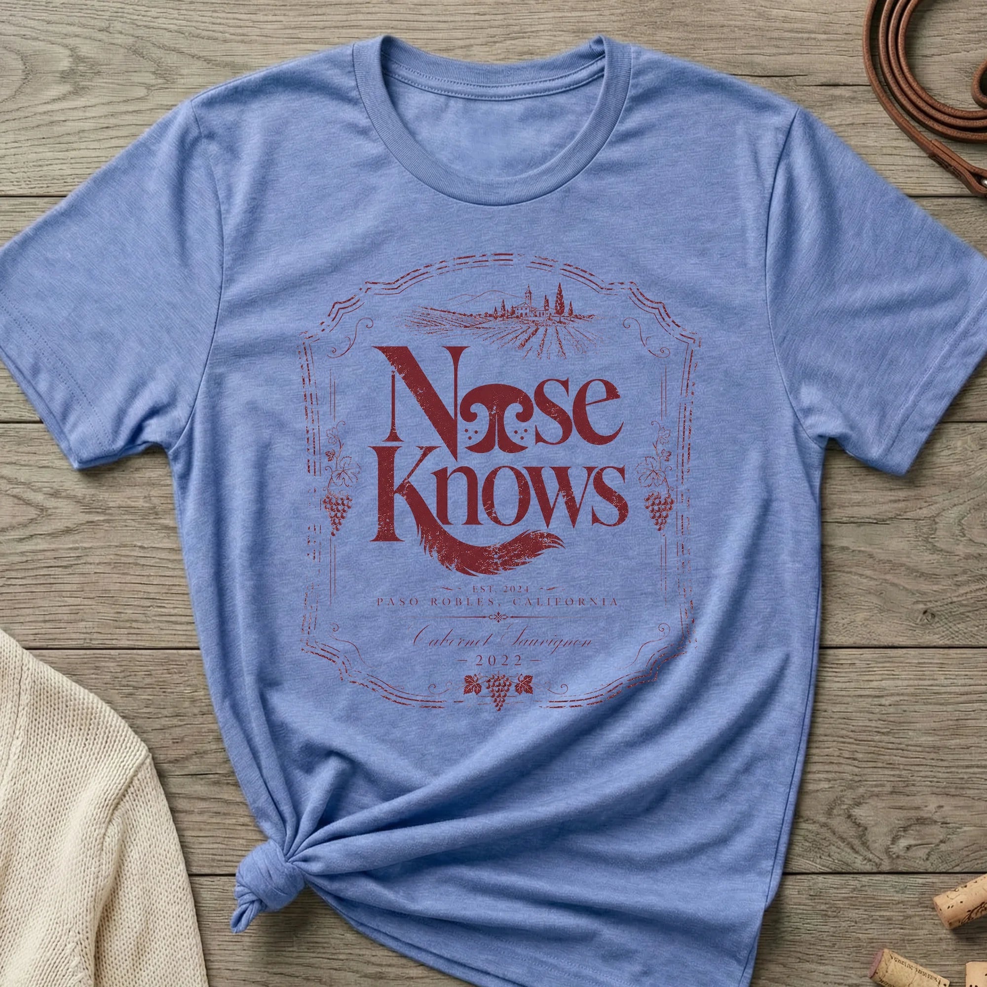 Vineyard Label | Women's Cut - The Nose Knows